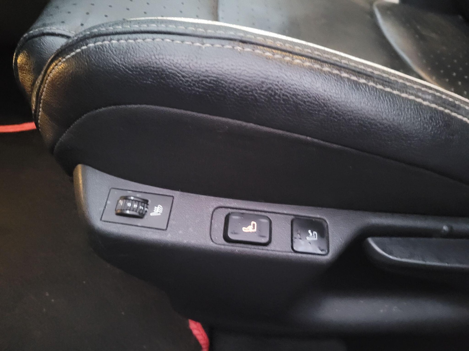 Used Citroen DS4 2012 for sale - 76855970: Photo 32