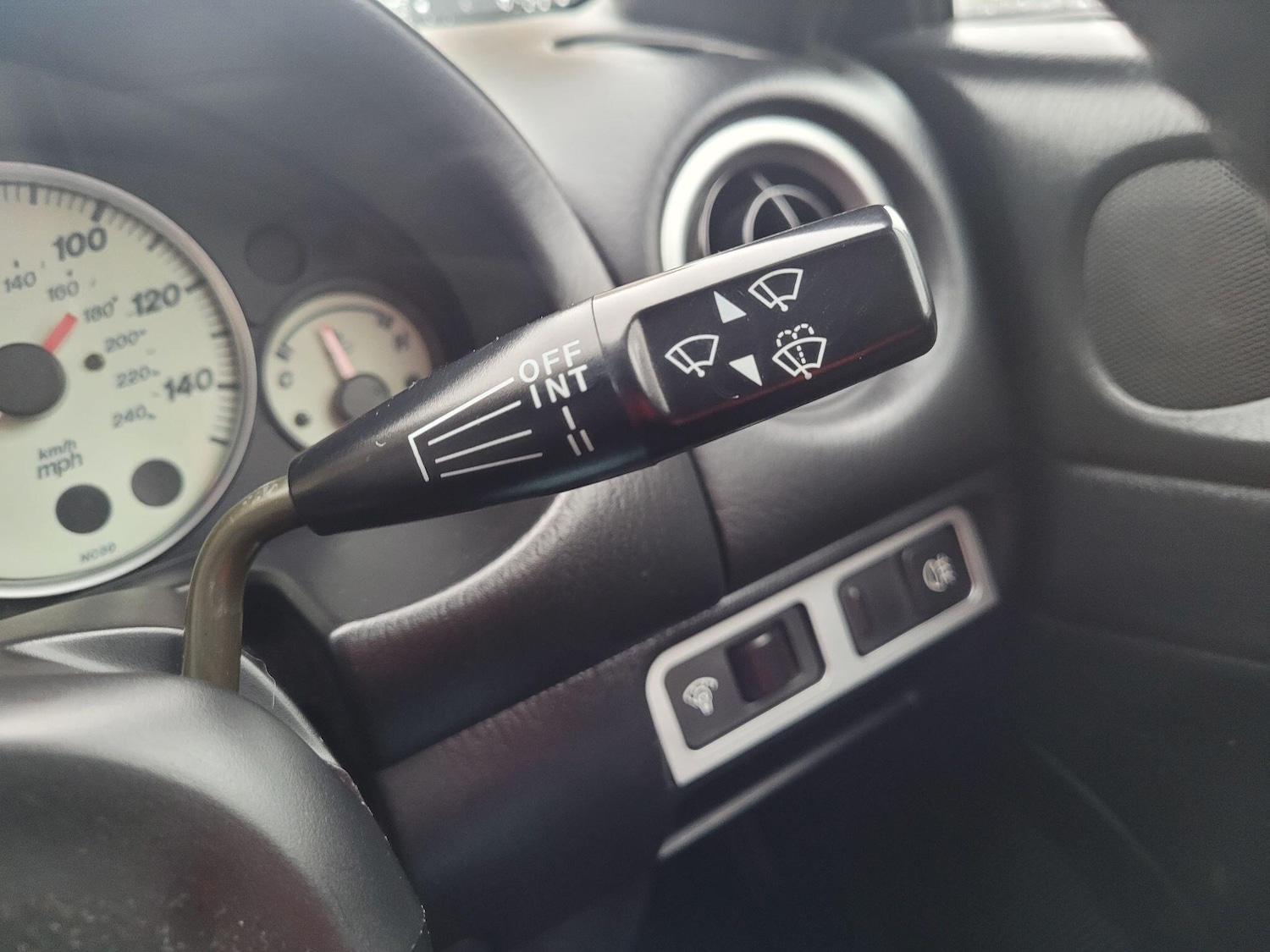 Used Mazda MX-5 2004 for sale - 76538928: Photo 39