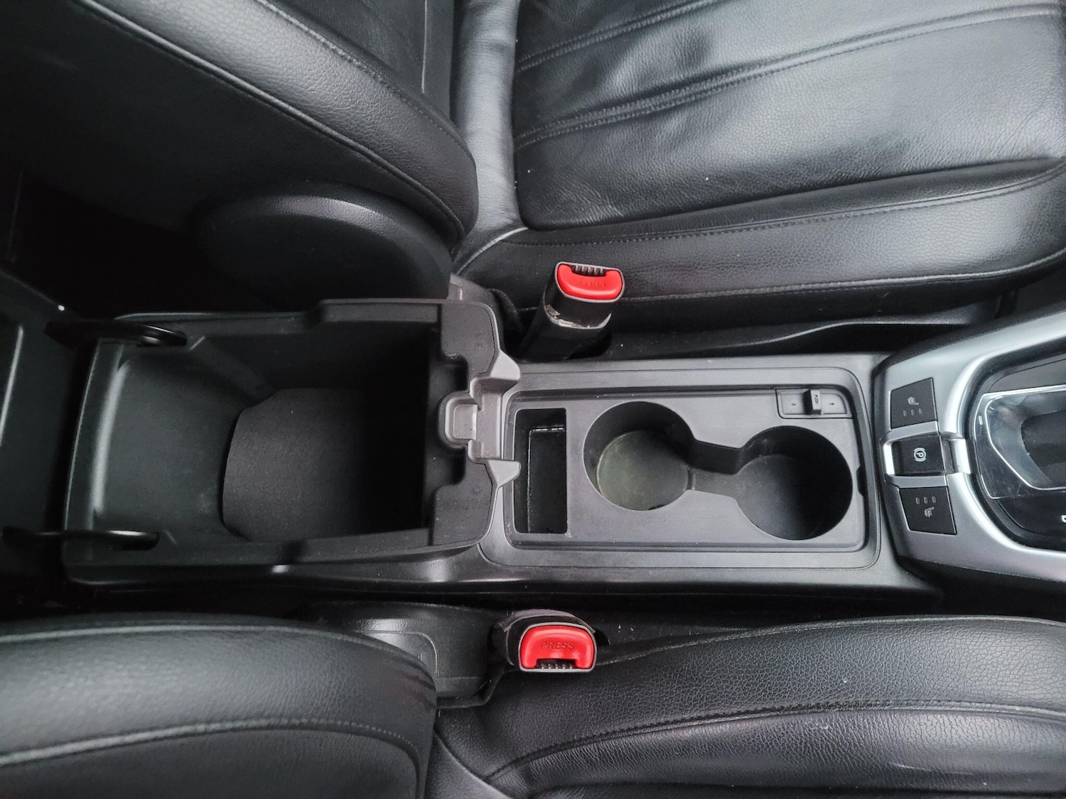 Used Vauxhall Antara 2012 for sale - 77440734: Photo 25