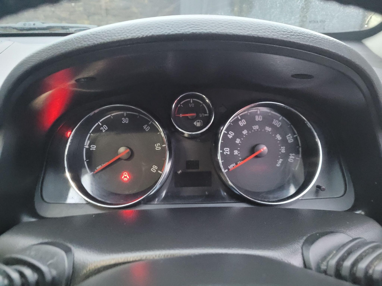 Used Vauxhall Antara 2012 for sale - 77440734: Photo 27