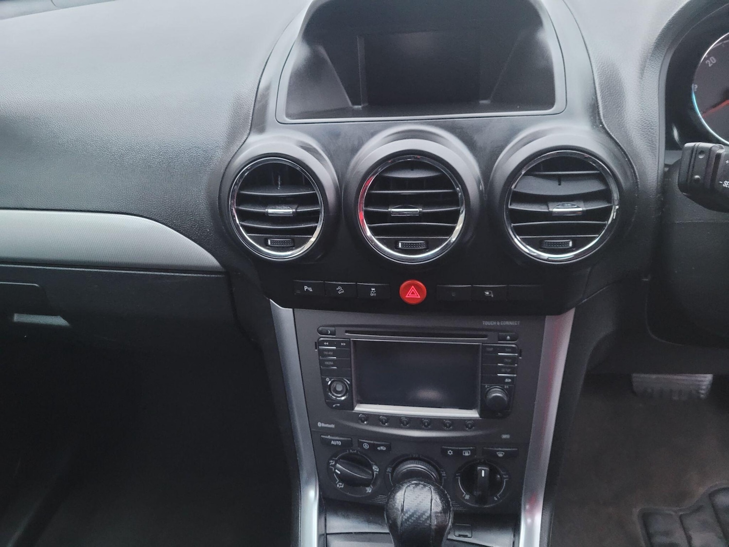 Used Vauxhall Antara 2012 for sale - 77440734: Photo 29