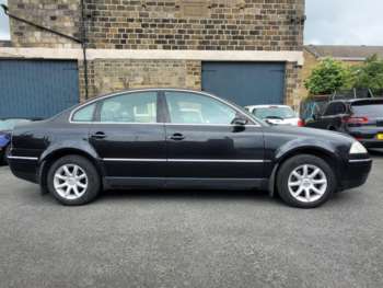Used Volkswagen Passat 2004 for sale - 74768229: Photo