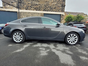 Used Vauxhall Insignia 2015 for sale - 75747488: Photo