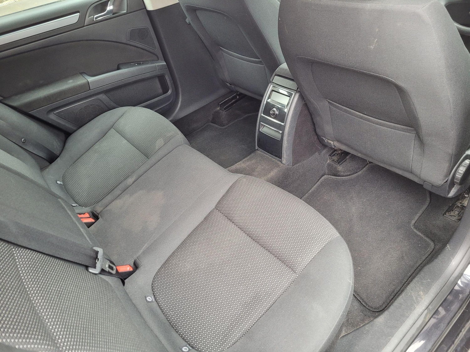 Used Skoda Superb 2011 for sale - 76283213: Photo 16