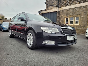 Used Skoda Superb 2011 for sale - 76283213: Photo