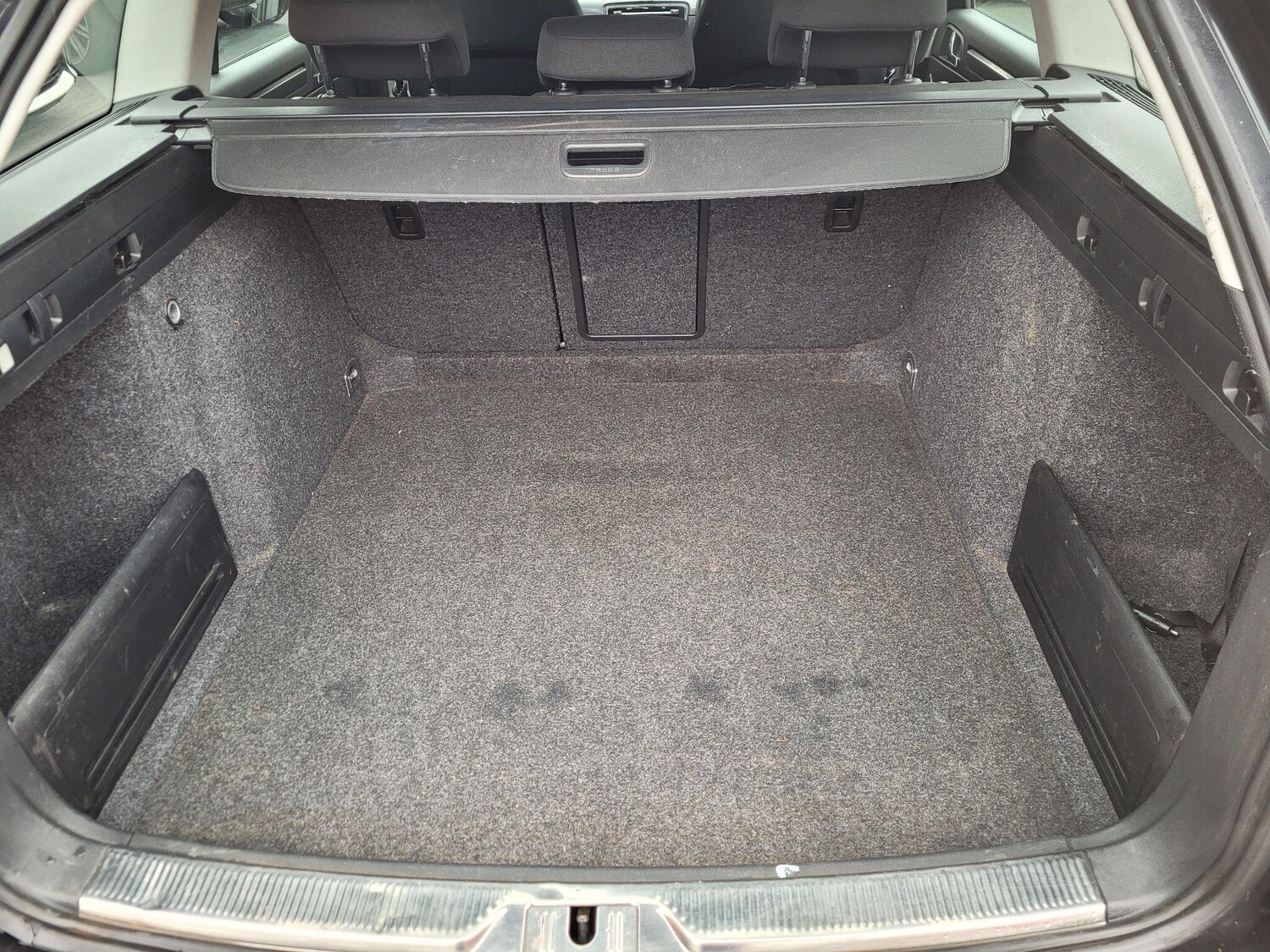 Used Skoda Superb 2011 for sale - 76283213: Photo 35