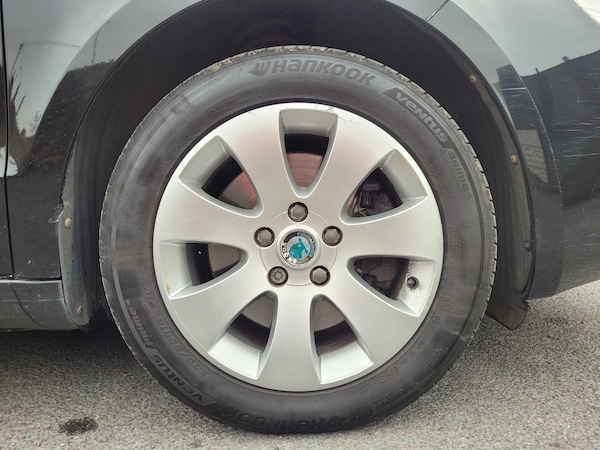 Used Skoda Superb 2011 for sale - 76283213: Photo 38