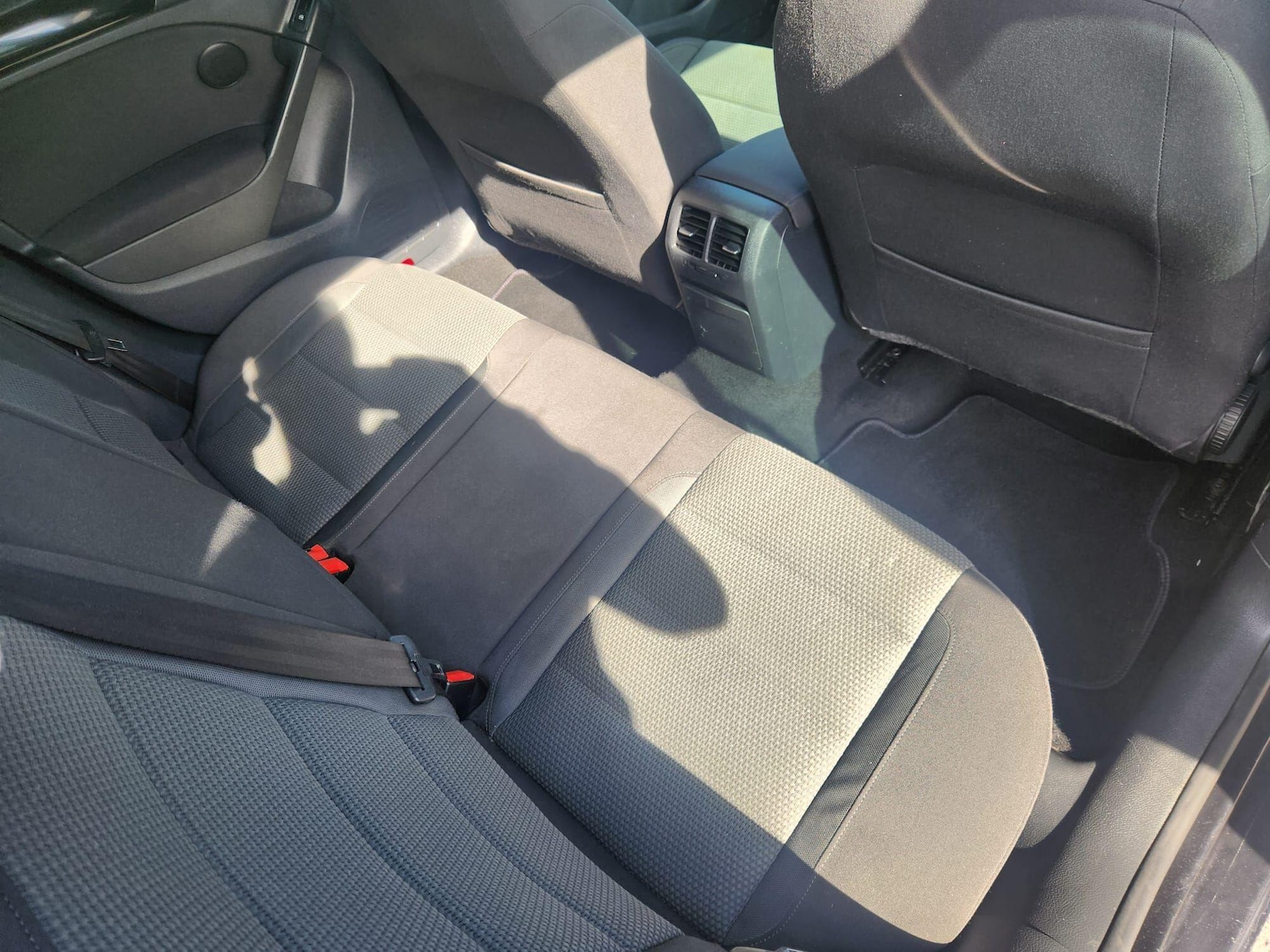 Used Volkswagen Golf 2010 for sale - 78157320: Photo 14