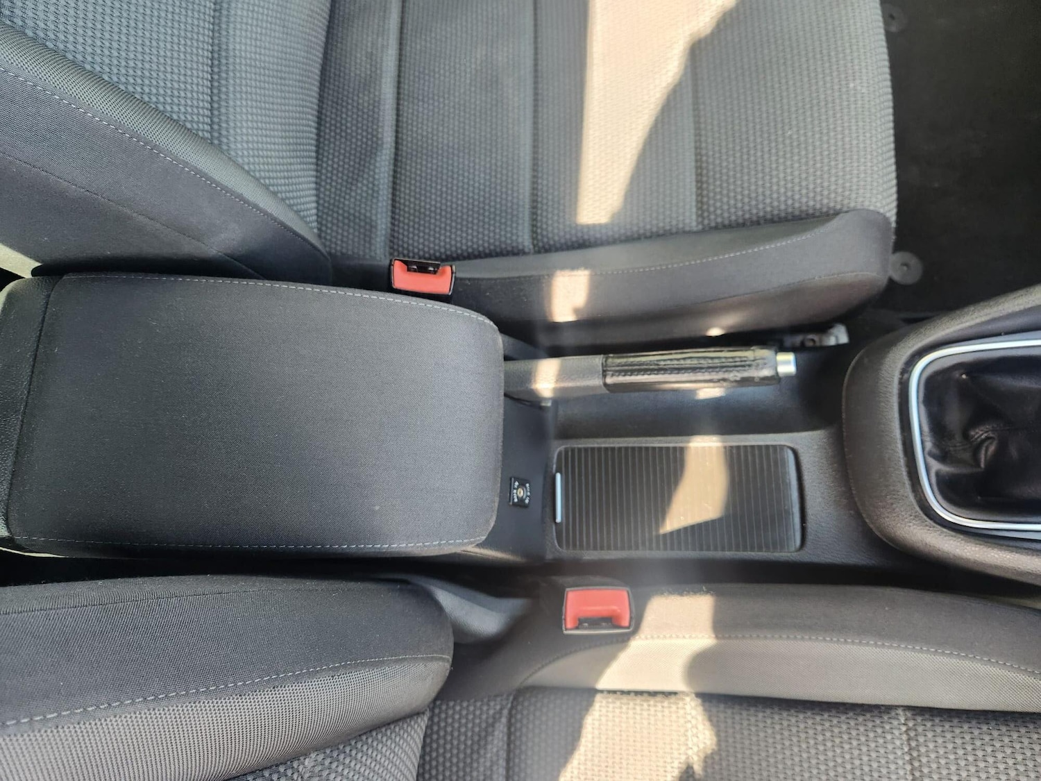 Used Volkswagen Golf 2010 for sale - 78157320: Photo 21