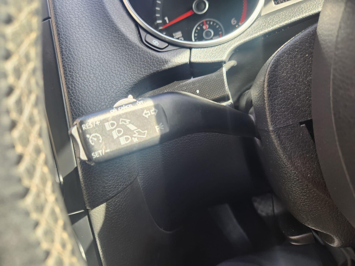 Used Volkswagen Golf 2010 for sale - 78157320: Photo 32