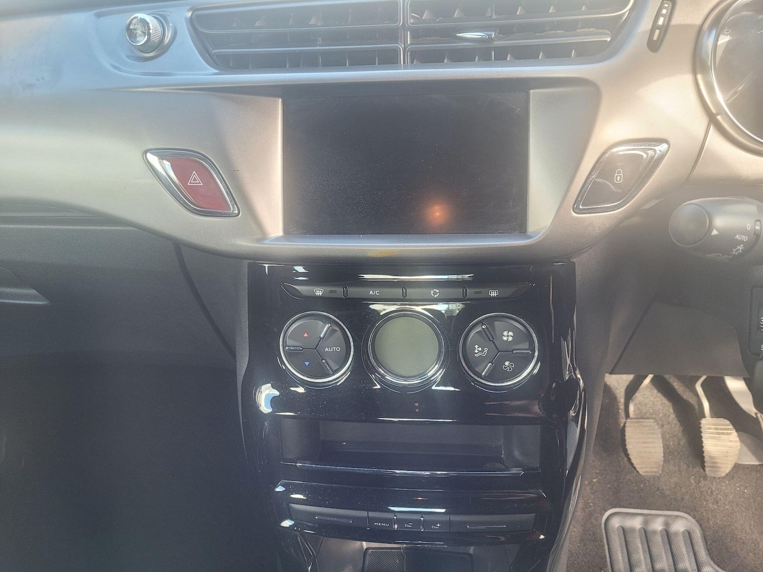 Vehicle 27