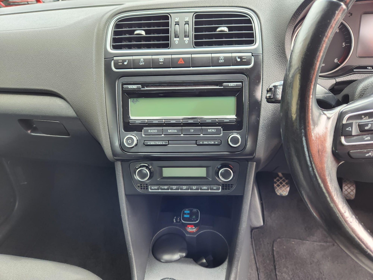 Used Volkswagen Polo for sale - 78220006: Photo 25