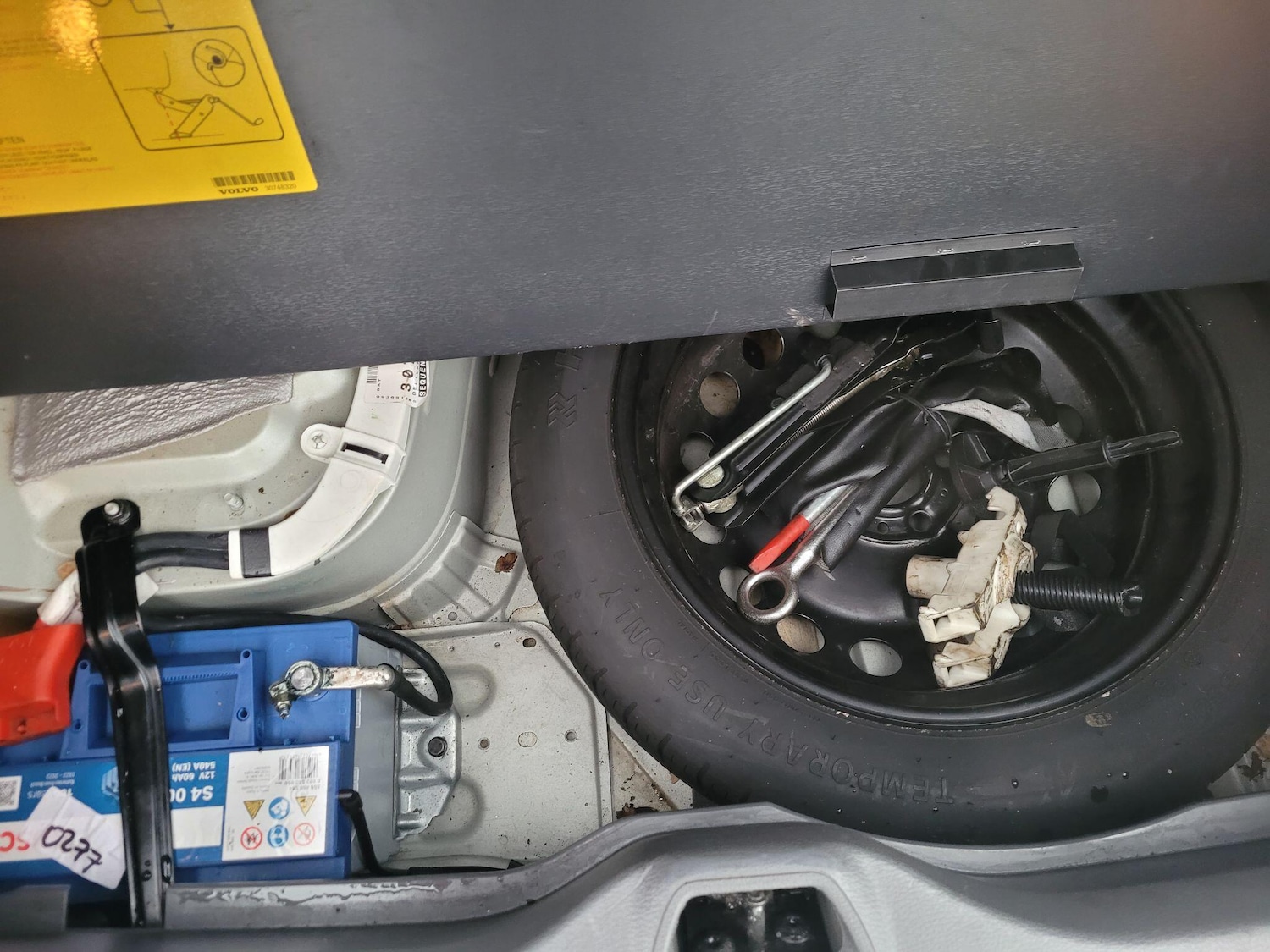 Used Volvo S60 2006 for sale - 76886930: Photo 38