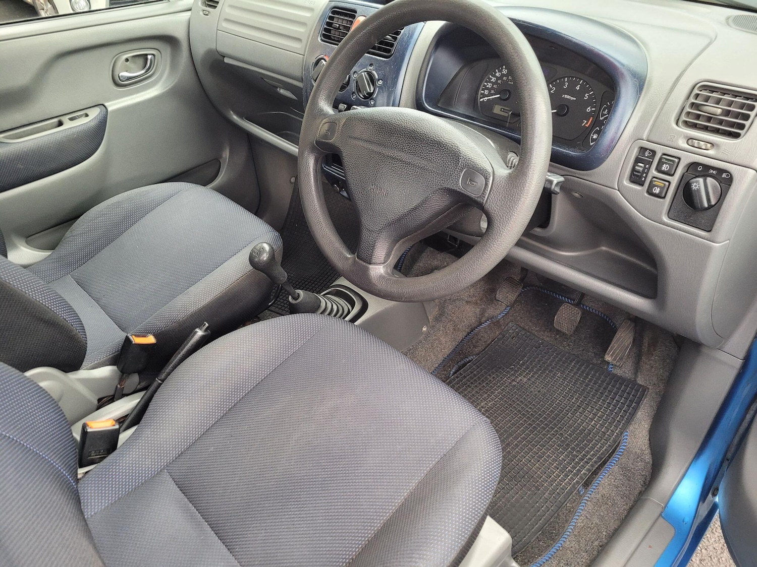 Used Suzuki Wagon R 2002 for sale - 77315325: Photo 13