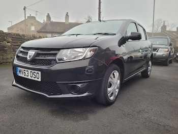 Used Dacia Sandero 2013 for sale - 76781085: Photo