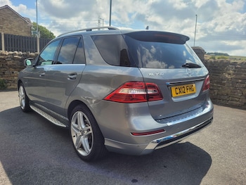 Used Mercedes-Benz M Class 2012 for sale - 79303958: Photo