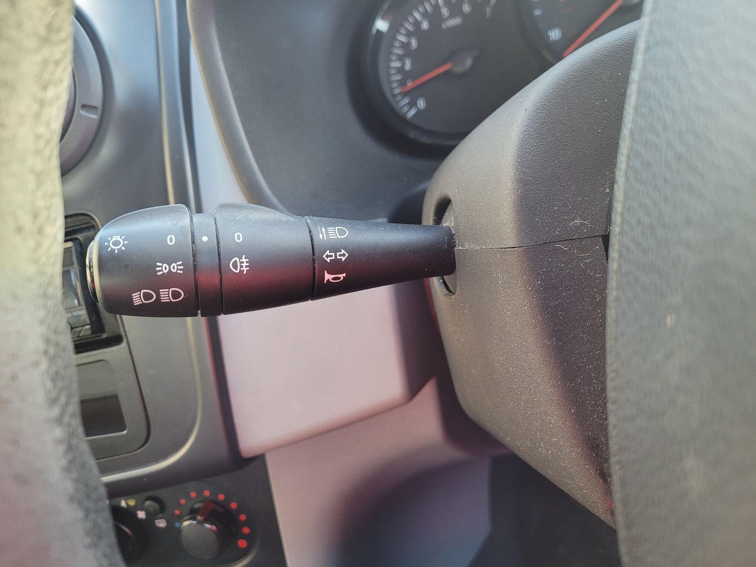 Used Dacia Sandero 2013 for sale - 76349790: Photo 26