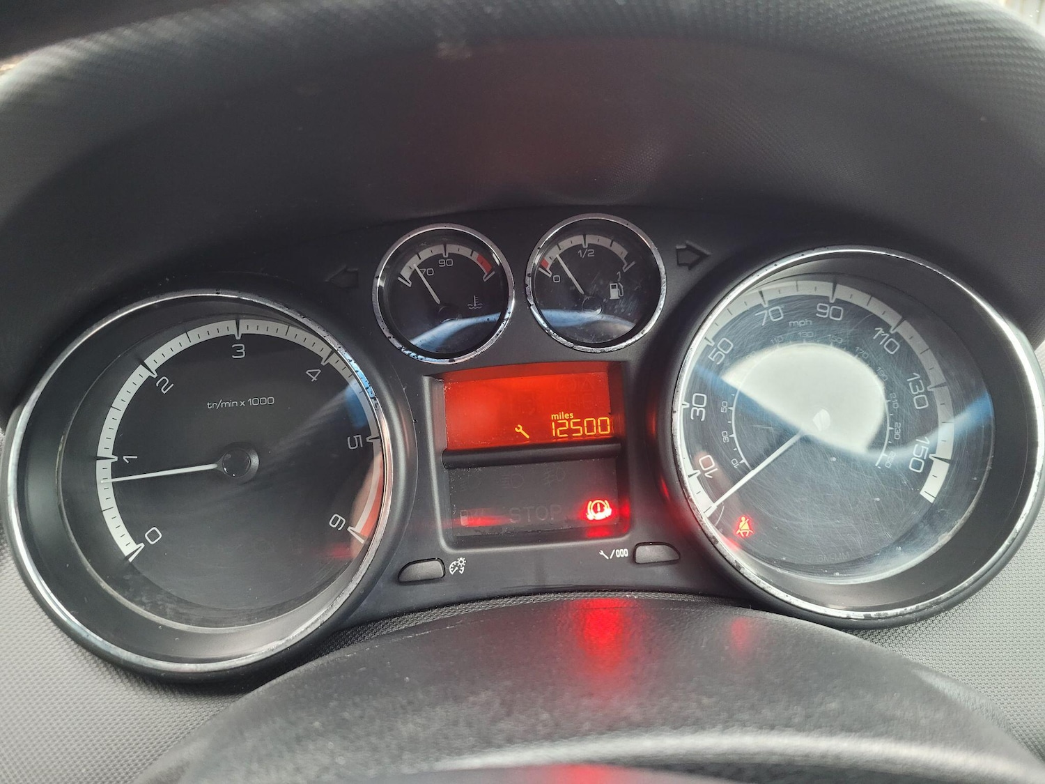 Used Peugeot 308 2011 for sale - 76942580: Photo 24