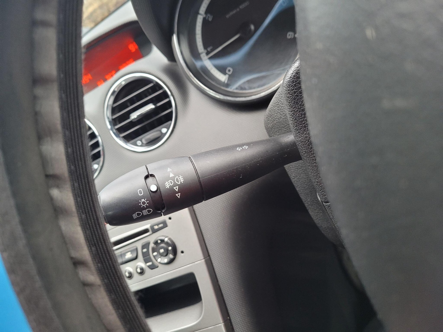 Used Peugeot 308 2011 for sale - 76942580: Photo 27