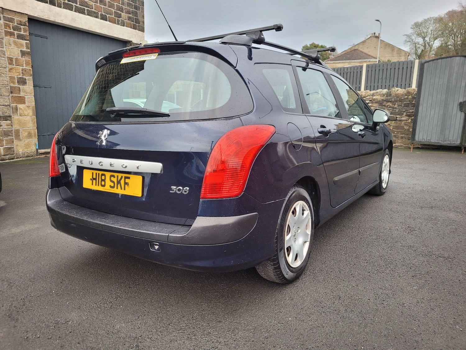 Used Peugeot 308 2011 for sale - 76942580: Photo 7