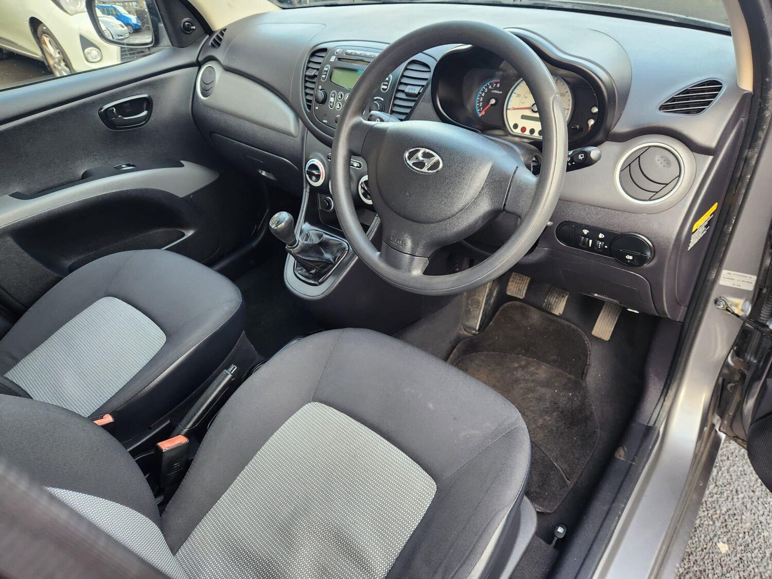 Used Hyundai i10 for sale - 78214400: Photo 13