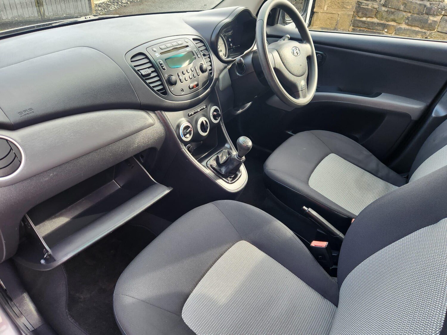 Used Hyundai i10 for sale - 78214400: Photo 15