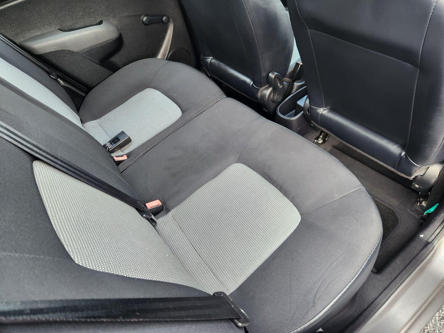 Used Hyundai i10 for sale - 78214400: Photo 16