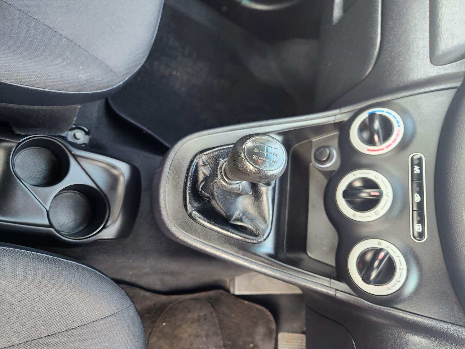 Used Hyundai i10 for sale - 78214400: Photo 22