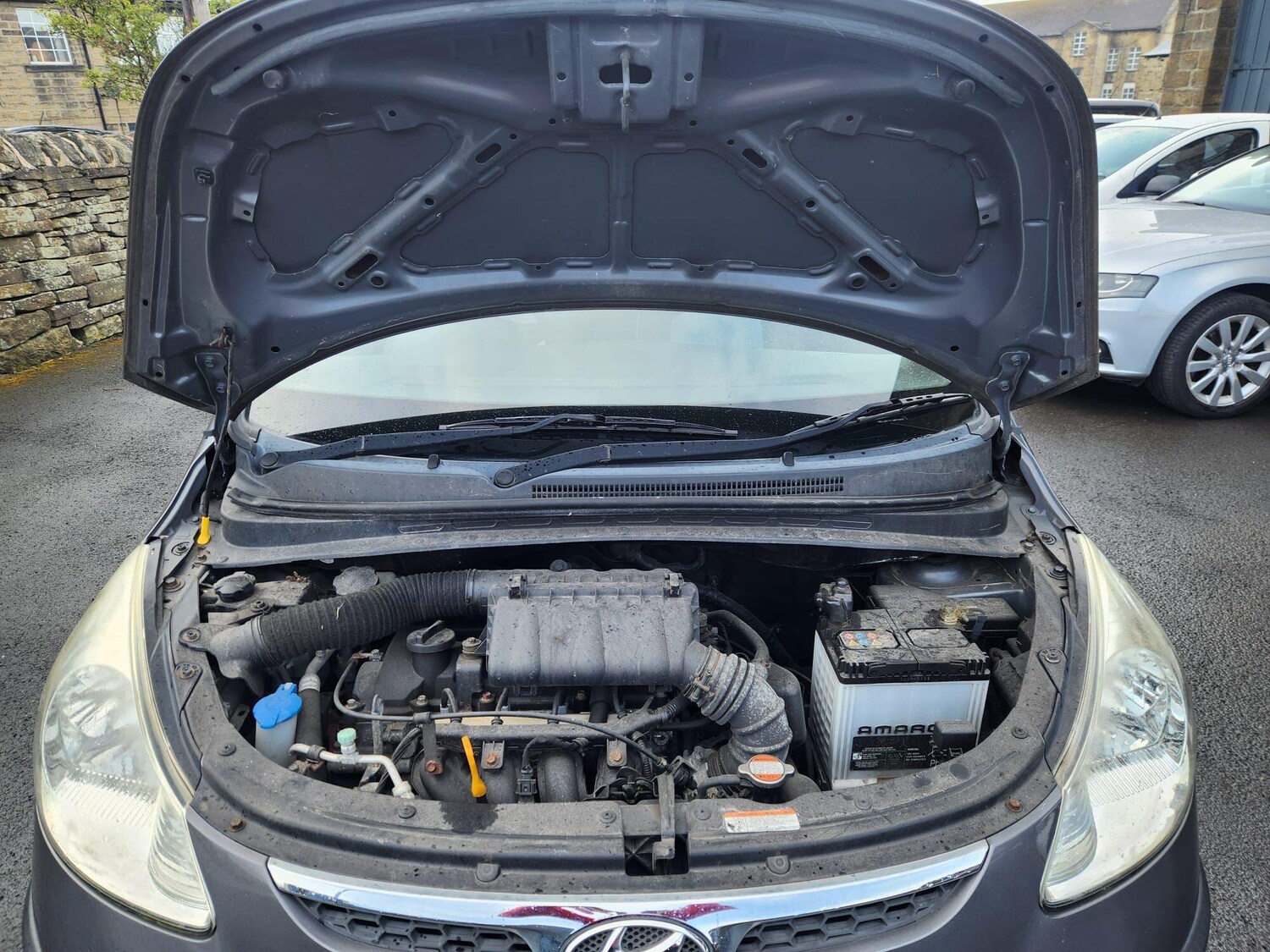 Used Hyundai i10 for sale - 78214400: Photo 31