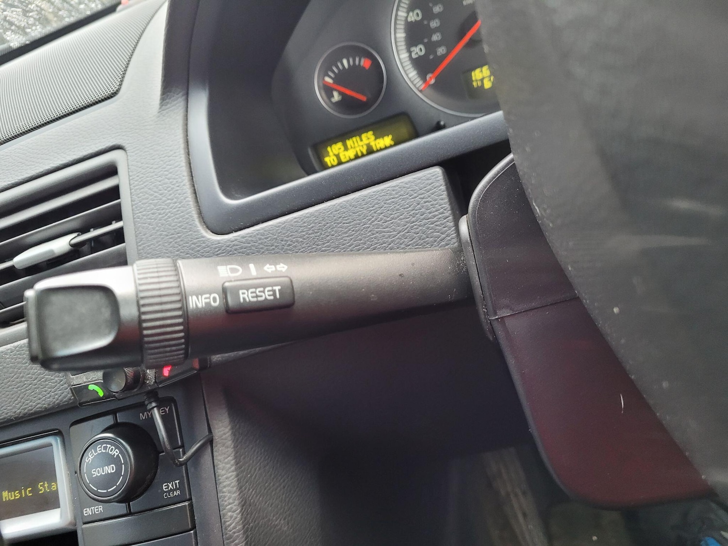 Used Volvo XC90 2006 for sale - 76671561: Photo 33