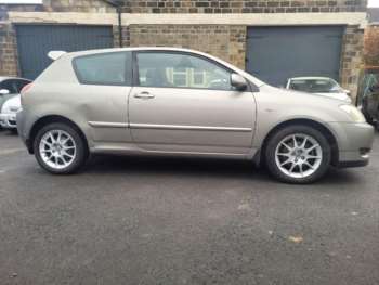 Used Toyota Corolla 2004 for sale - 74408418: Photo