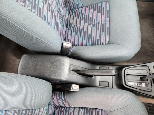 Used Mazda 323 for sale - 75376955: Photo 32