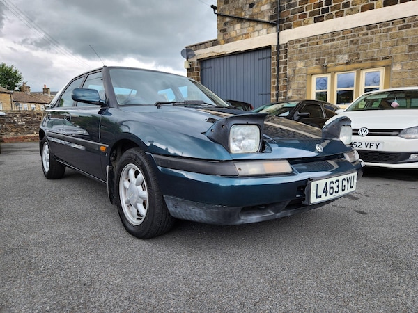 Used Mazda 323 for sale - 75376955: Photo 3