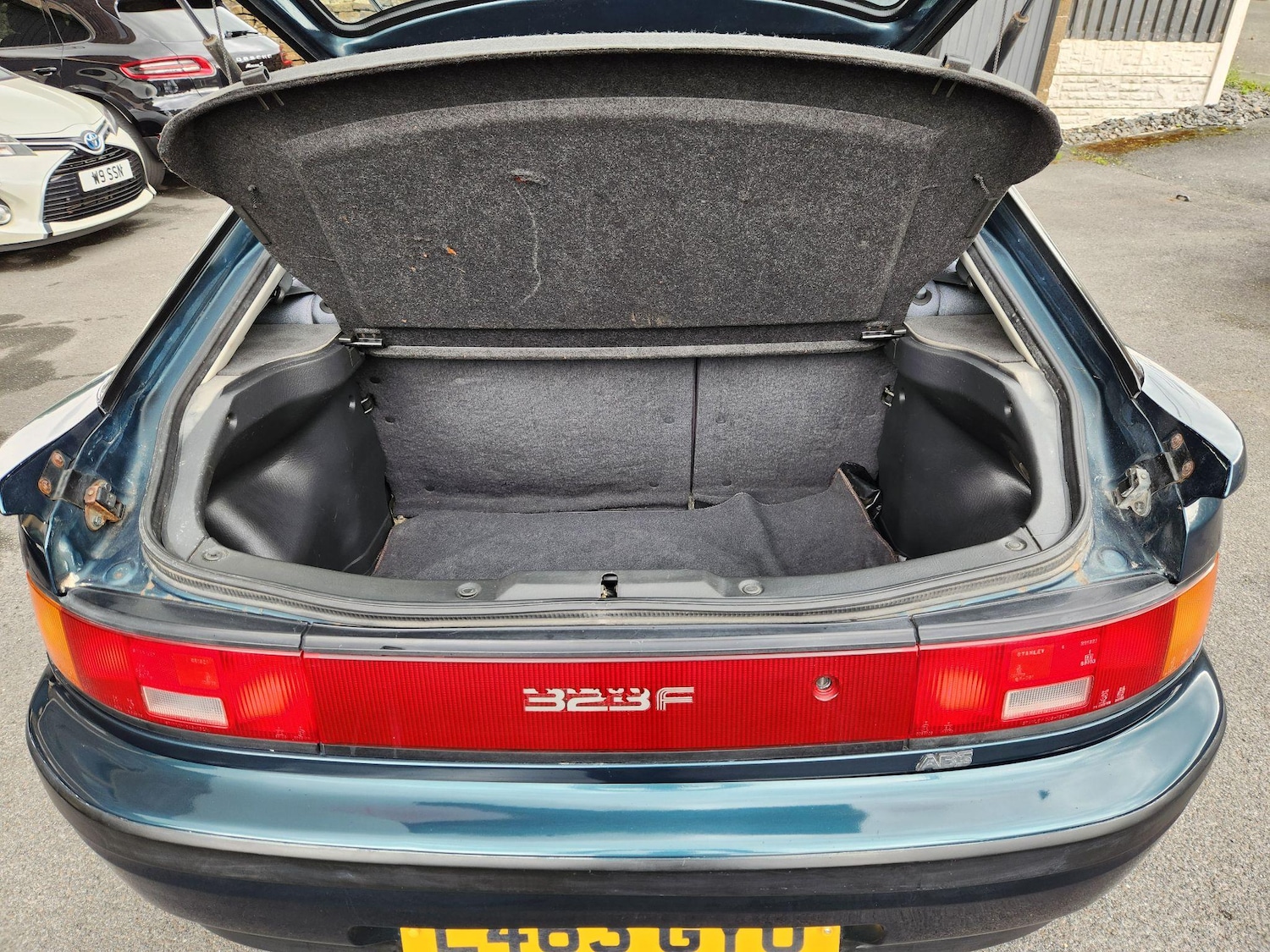 Vehicle 44