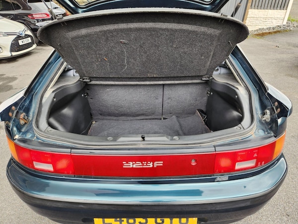 Used Mazda 323 for sale - 75376955: Photo 44