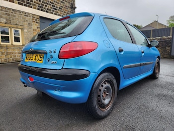 Used Peugeot 206 2000 for sale - 78475348: Photo