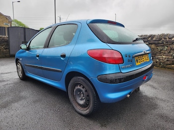 Used Peugeot 206 2000 for sale - 78475348: Photo