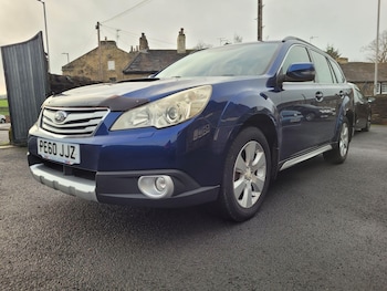 Used Subaru Outback 2010 for sale - 76671708: Photo