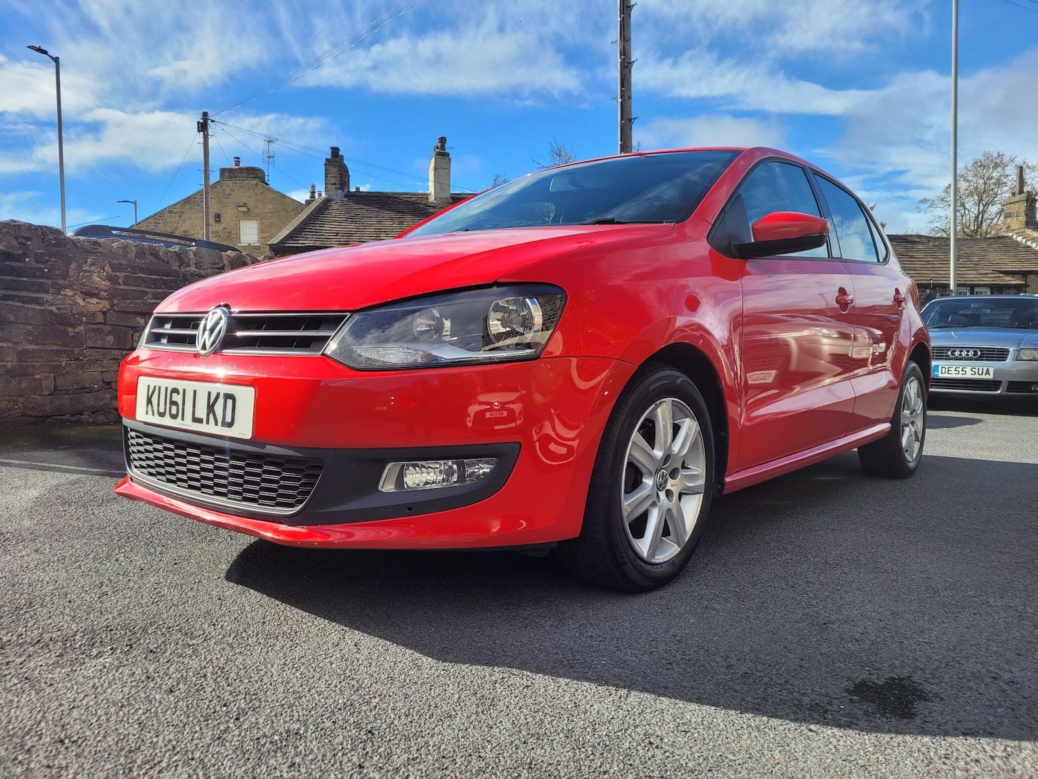 Used Volkswagen Polo 2011 for sale - 76189135: Photo 2