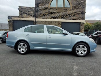 Used Skoda Octavia 2010 for sale - 75646213: Photo