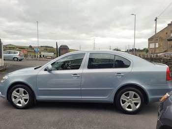 Used Skoda Octavia 2010 for sale - 75646213: Photo