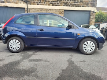 Used Ford Fiesta 2003 for sale - 75377986: Photo