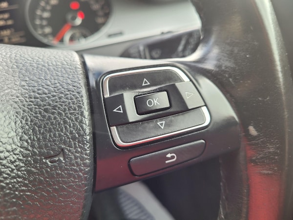 Used Volkswagen Passat 2009 for sale - 76226193: Photo 36