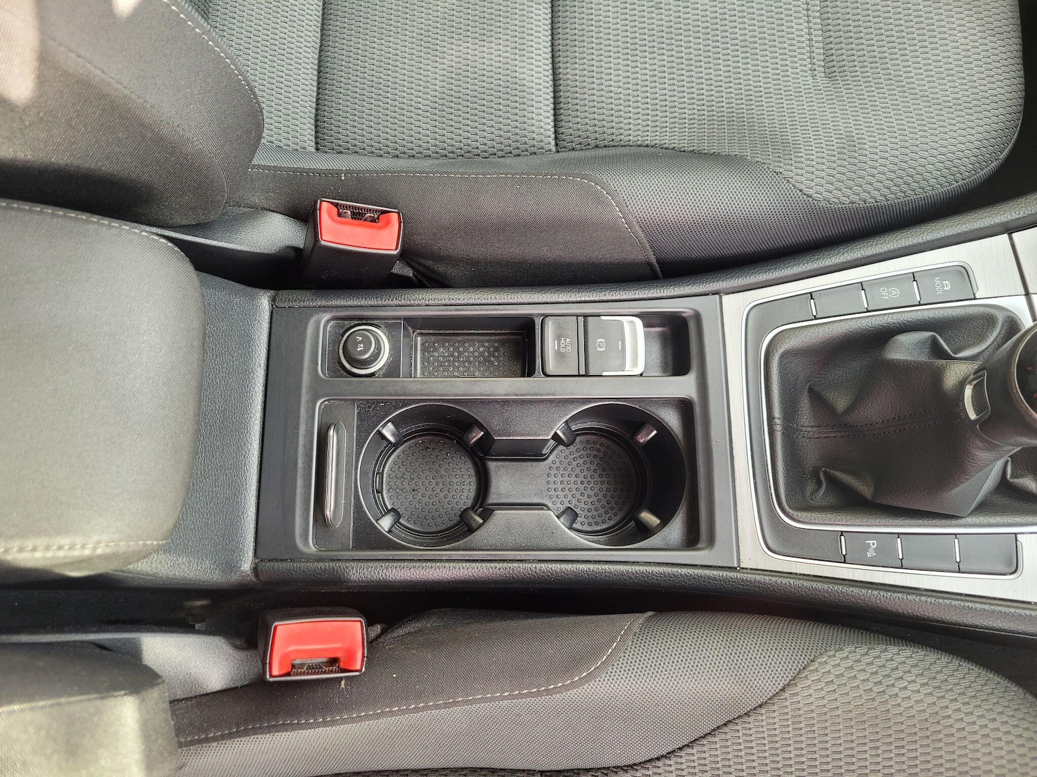 Used Volkswagen Golf 2014 for sale - 76485301: Photo 24