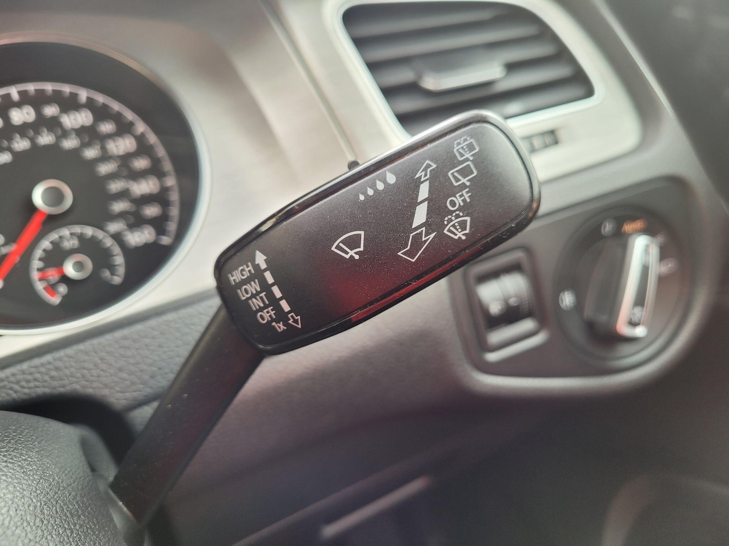 Used Volkswagen Golf 2014 for sale - 76485301: Photo 38