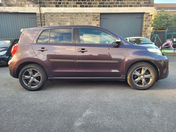 Used Toyota Urbancruiser 2009 for sale - 75609664: Photo