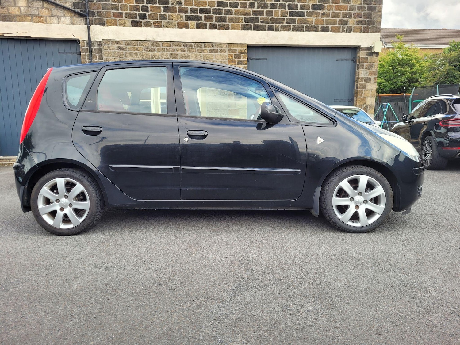 Vehicle 3