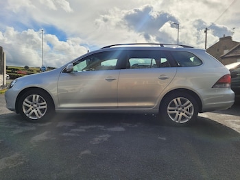 Used Volkswagen Golf 2011 for sale - 75991012: Photo