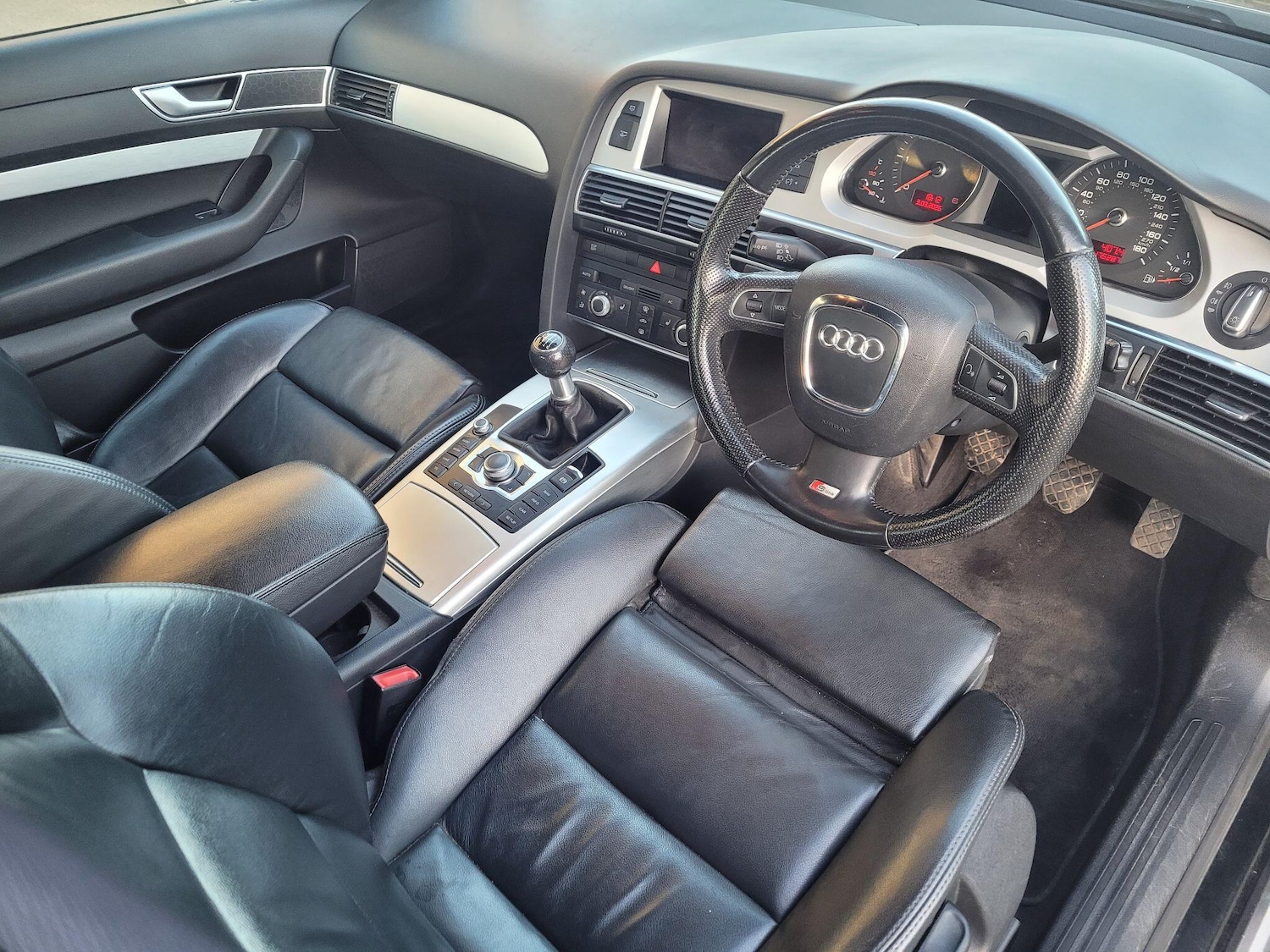 Used Audi A6 2010 for sale - 77737088: Photo 13