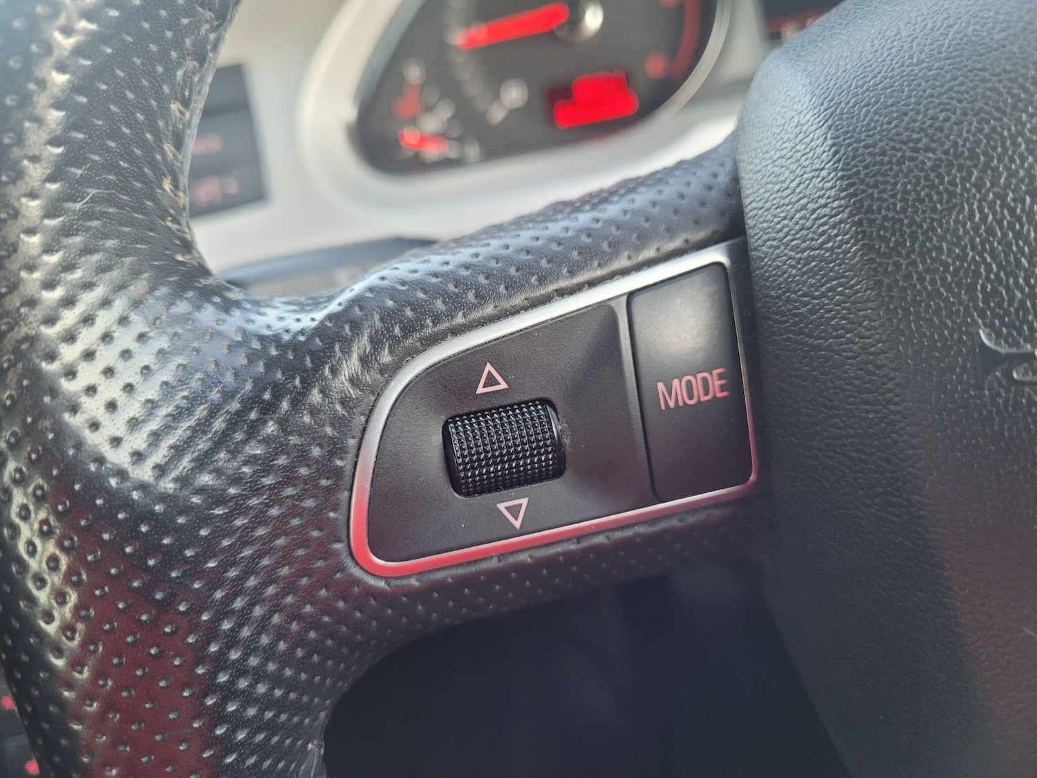 Used Audi A6 2010 for sale - 77737088: Photo 39